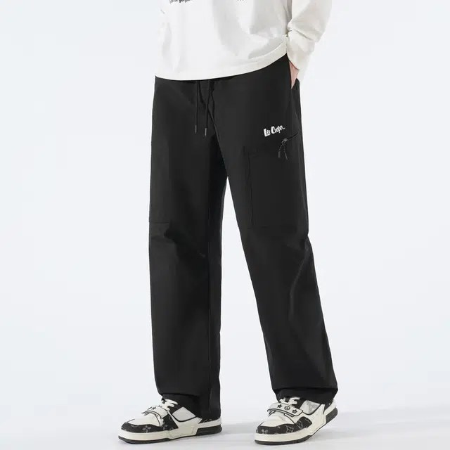 Lee Cooper