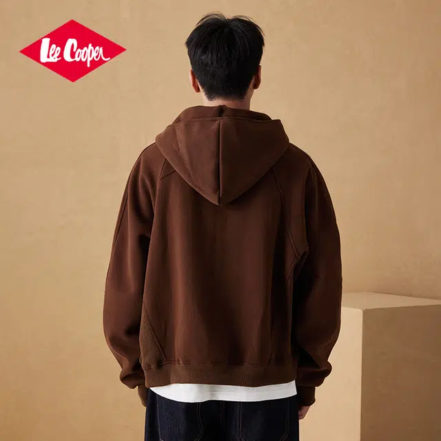 Lee Cooper