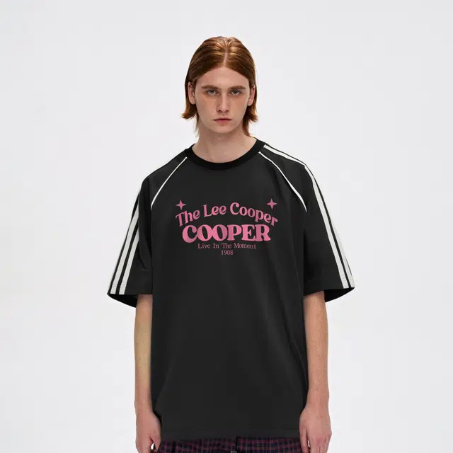 Lee Cooper T