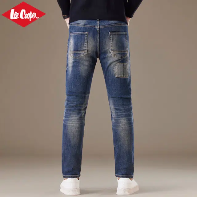 Lee Cooper