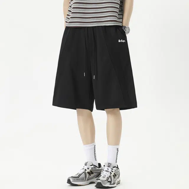 Lee Cooper