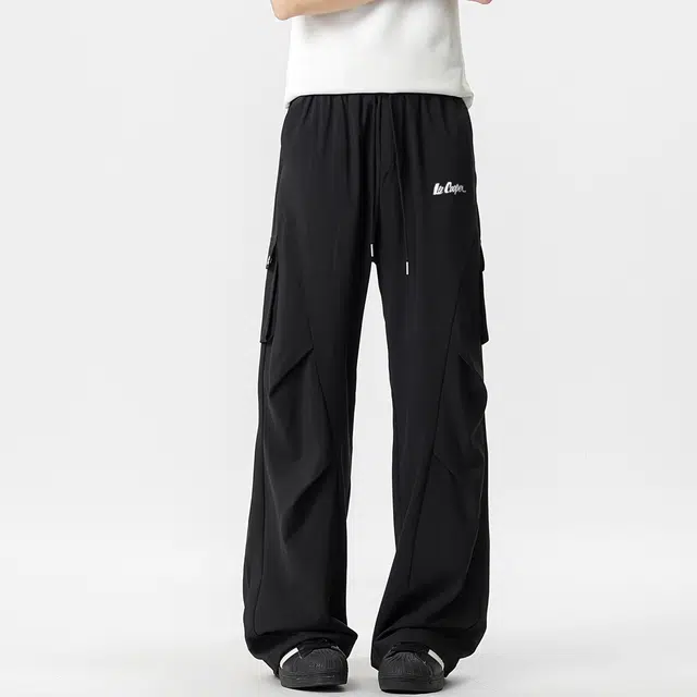 Lee Cooper