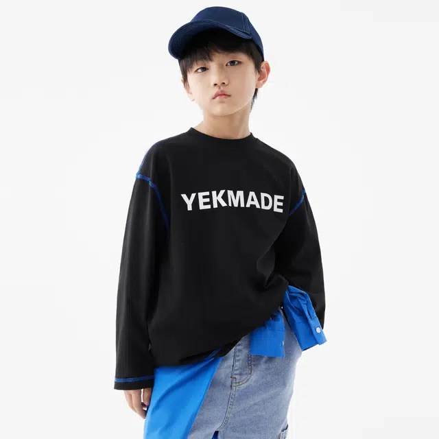 YEKt23