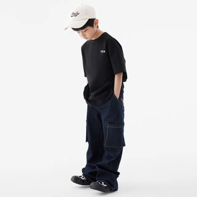 YEKt23