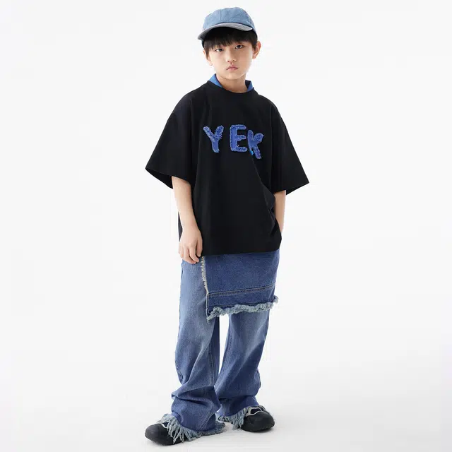 YEKt23
