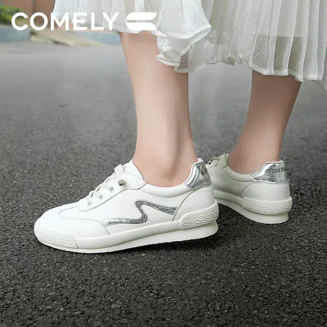 COMELY