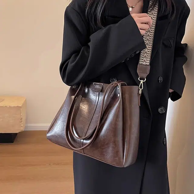 VINEY Tote