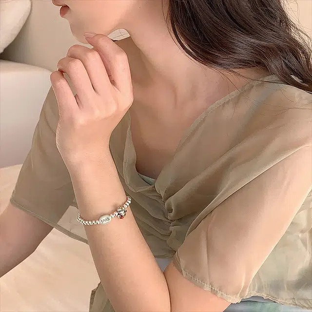 S925