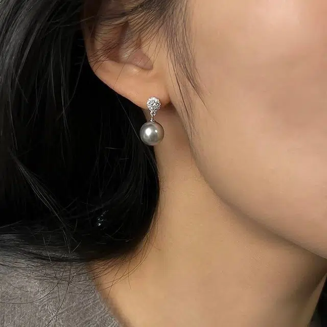 S925