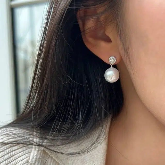 S925