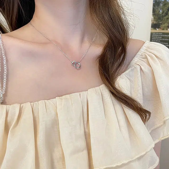S925
