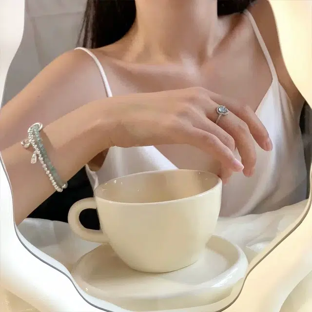 S925