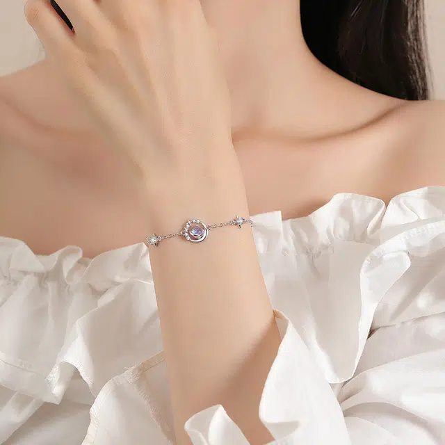 S925