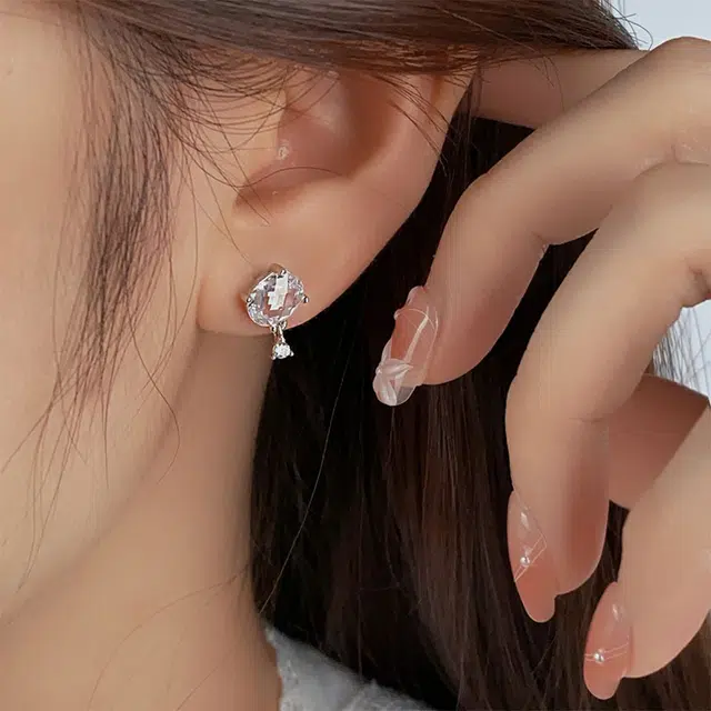 S925
