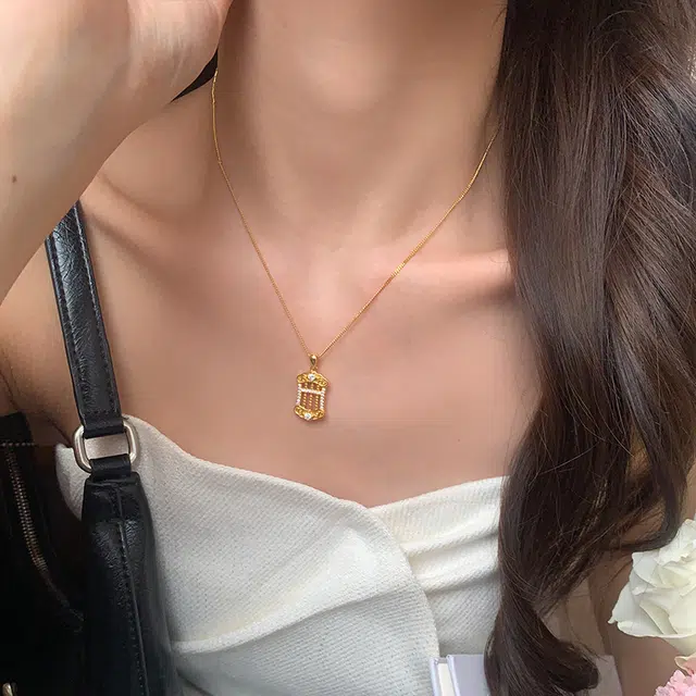 S925