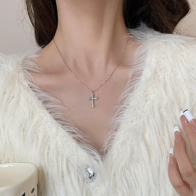 S925