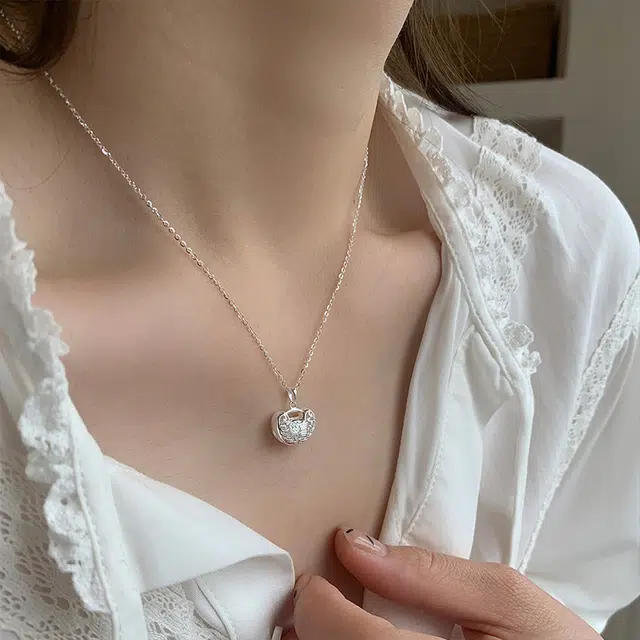 S925