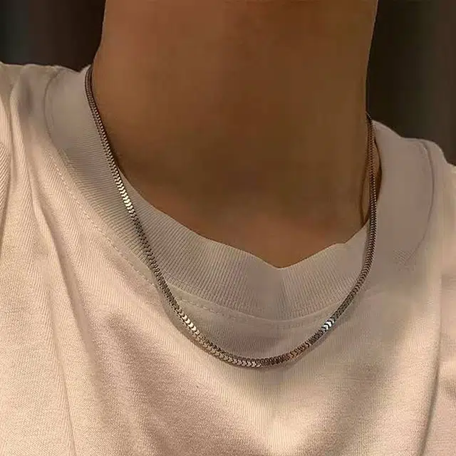 S925