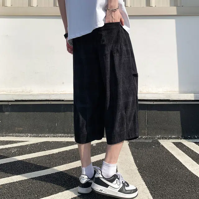 PAINT STAIN