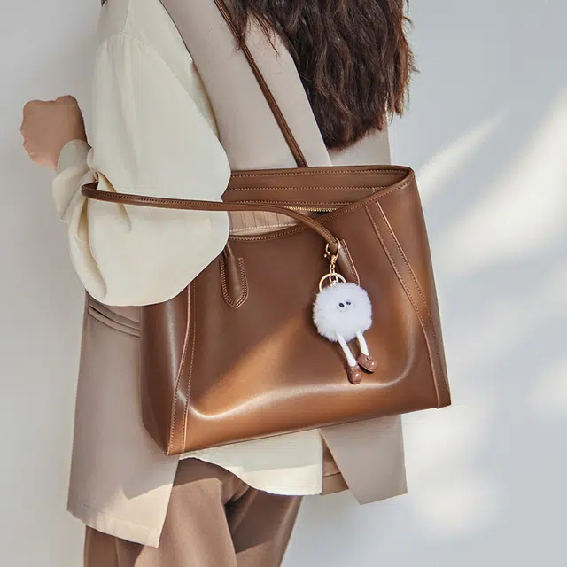 tote