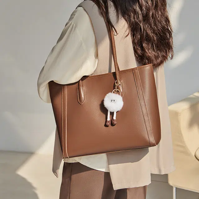 tote