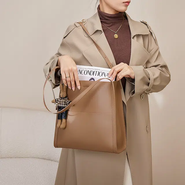 tote