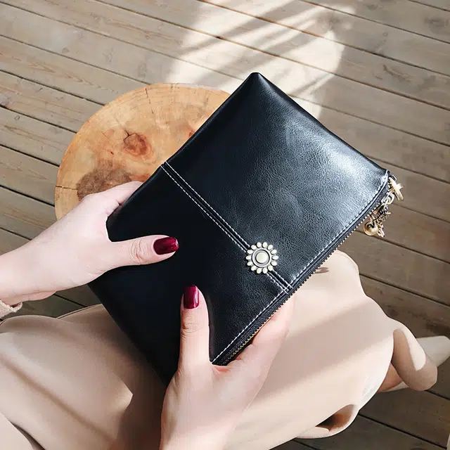 纳兰杜 女包百搭复古通勤优雅简约实用精致休闲 牛皮拼合成革 妈妈包单肩斜挎包小方包 中号 女款 黑色