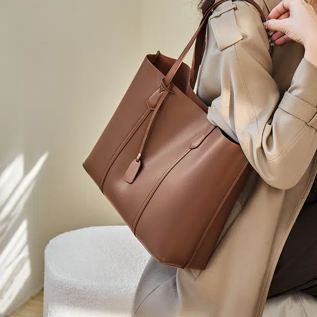 Tote