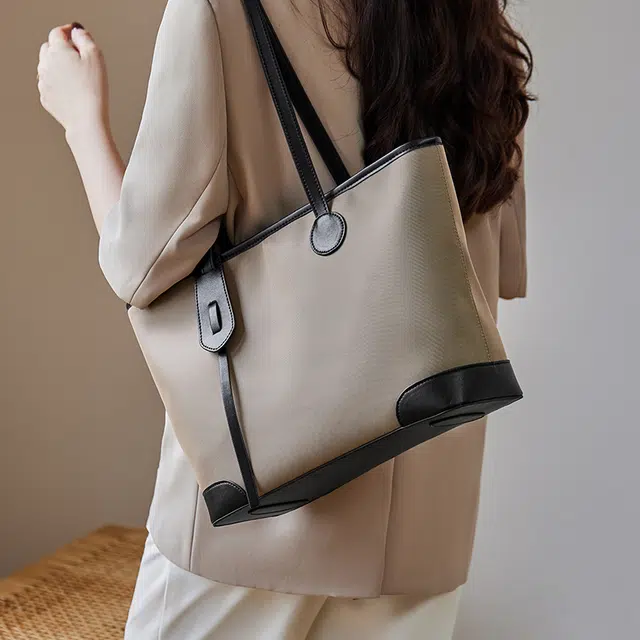 Tote