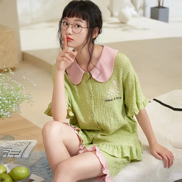 俏薇妮 简约时尚大气温馨可爱高级感短袖短裤家居服休闲宽松舒适凉爽透气可外穿夏季睡衣套装 女款 绿色