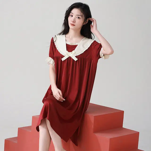 俏薇妮 简约纯色柔软时尚高级感短袖家居服休闲舒适凉爽透气可外穿睡裙 女款 红色