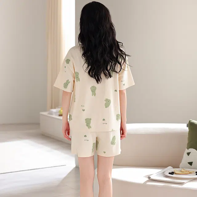 俏薇妮 柔软简约纯棉可爱时尚兔子高级感短袖短裤带胸垫家居服舒适透气休闲宽松凉感可外穿夏季睡衣套装 女款 深杏