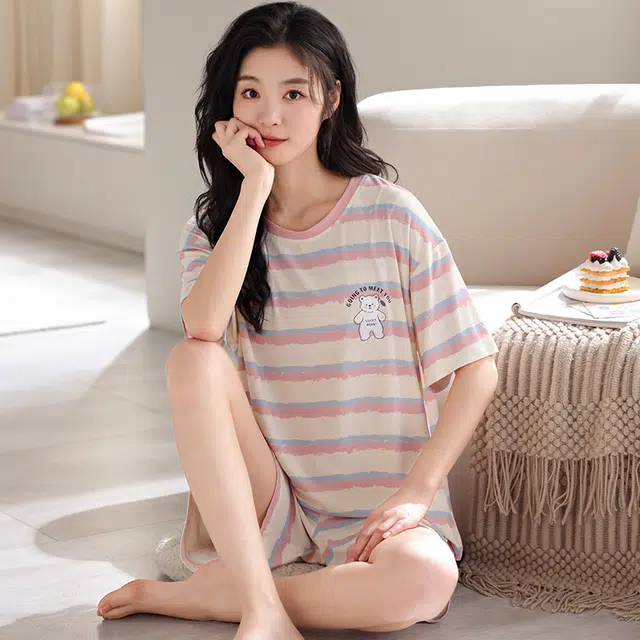 俏薇妮 简约柔软凉感可爱条纹高级感带胸垫短袖短裤家居服舒适透气休闲宽松可外穿睡衣套装 女款