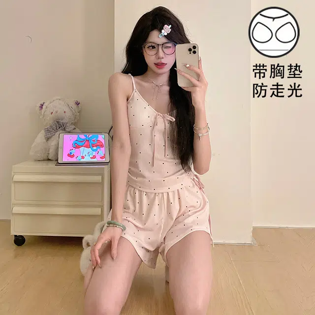 俏薇妮 简约凉感柔软时尚新潮高级感带胸垫吊带家居服舒适透气休闲宽松可外穿无袖夏季睡衣套装 女款