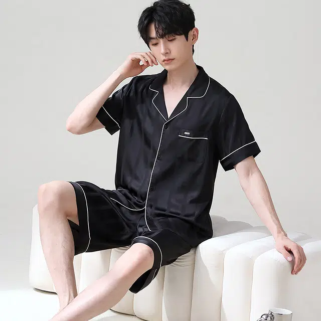 俏薇妮 简约纯色柔软时尚优雅高级感短袖短裤家居服休闲宽松舒适凉爽透气可外穿睡衣套装 男款 黑色