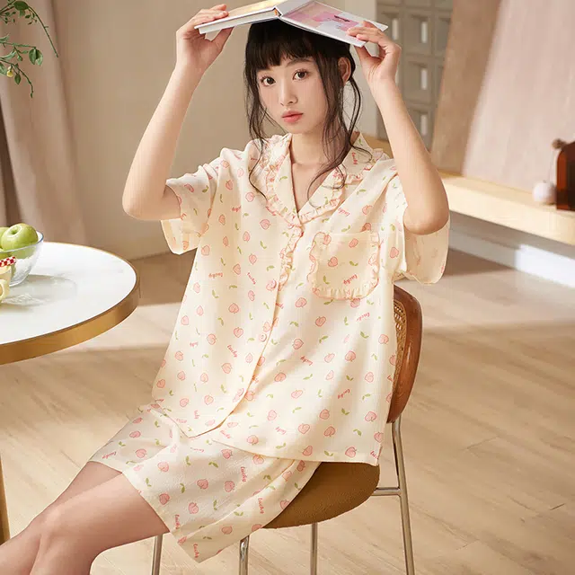 俏薇妮 简约温馨优雅时尚高级感短袖短裤家居服休闲宽松舒适凉爽透气可外穿夏季睡衣套装 女款 黄色