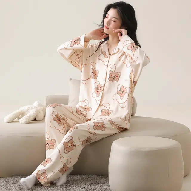 俏薇妮 简约可爱小熊高级感翻领长袖长裤家居服休闲舒适可外穿睡衣礼盒 女款 米白色