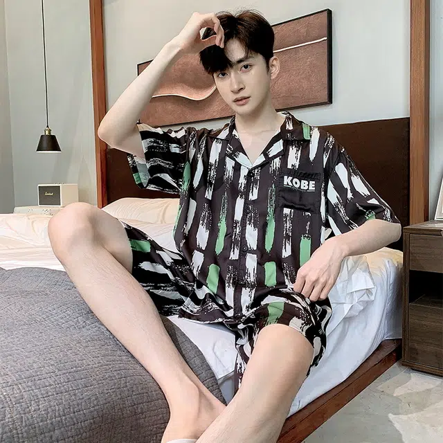 俏薇妮 凉感冰丝睡衣时尚撞色高级感单排扣翻领休闲可外穿短袖家居服睡衣套装 男款 黑色
