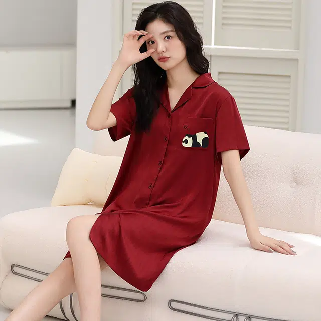 俏薇妮 简约纯色冰丝柔软可爱清新高级感短袖家居服休闲宽松舒适凉爽透气可外穿睡裙 女款 红色