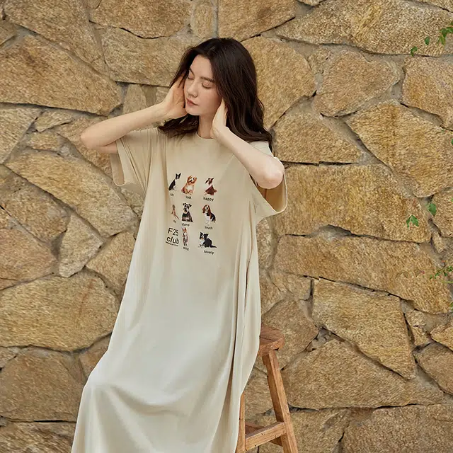 俏薇妮 简约柔软时尚高级感短袖家居服舒适透气睡裙 女款 杏色