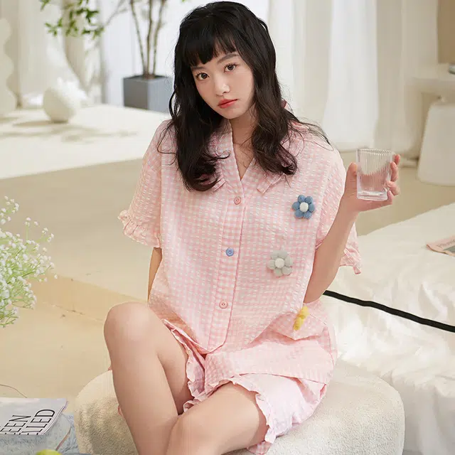 俏薇妮 简约温馨可爱高级感短袖短裤家居服休闲宽松舒适凉爽透气可外穿夏季睡衣套装 女款 粉红色