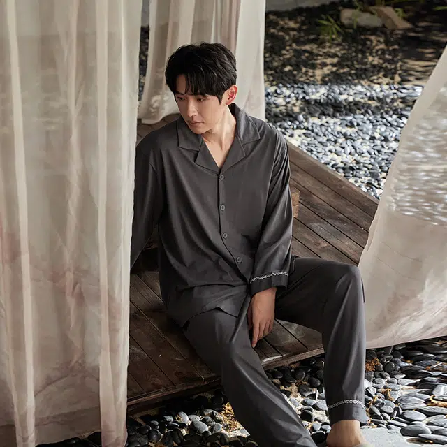 俏薇妮 简约柔软时尚高级感长袖长裤家居服休闲睡衣套装 男款 深灰色