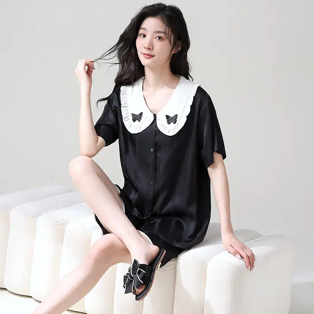 俏薇妮 简约纯色柔软时尚优雅高级感短袖三分裤家居服休闲舒适凉爽透气可外穿睡衣套装 女款 黑色