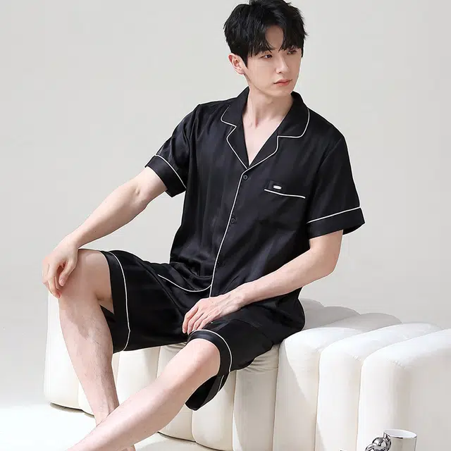 俏薇妮 简约纯色柔软时尚优雅高级感短袖短裤家居服休闲宽松舒适凉爽透气可外穿睡衣套装 男款 黑色