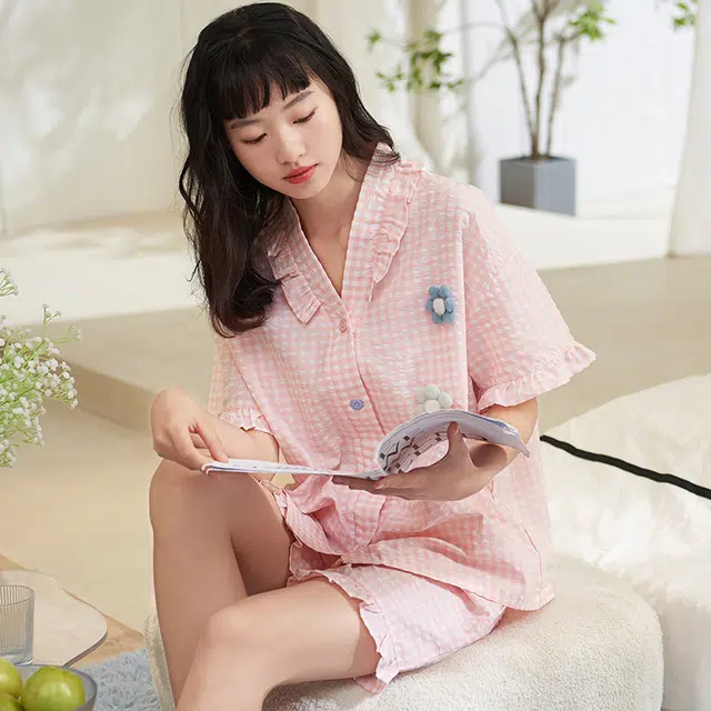 俏薇妮 简约温馨可爱高级感短袖短裤家居服休闲宽松舒适凉爽透气可外穿夏季睡衣套装 女款 粉红色