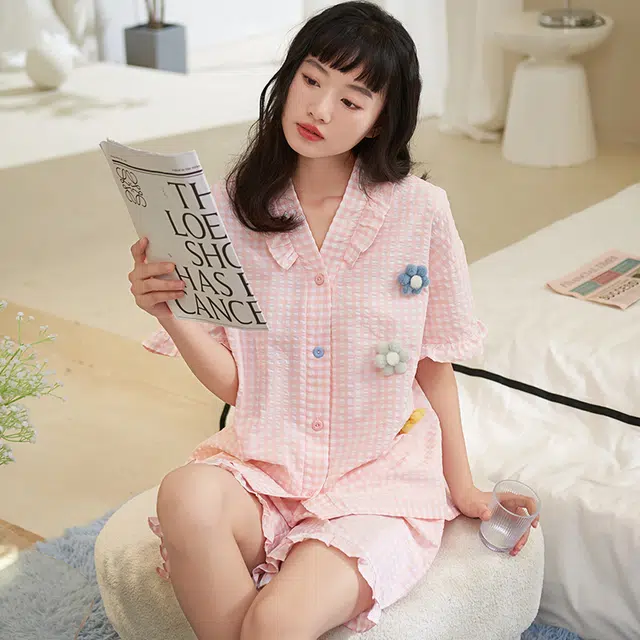 俏薇妮 简约温馨可爱高级感短袖短裤家居服休闲宽松舒适凉爽透气可外穿夏季睡衣套装 女款 粉红色
