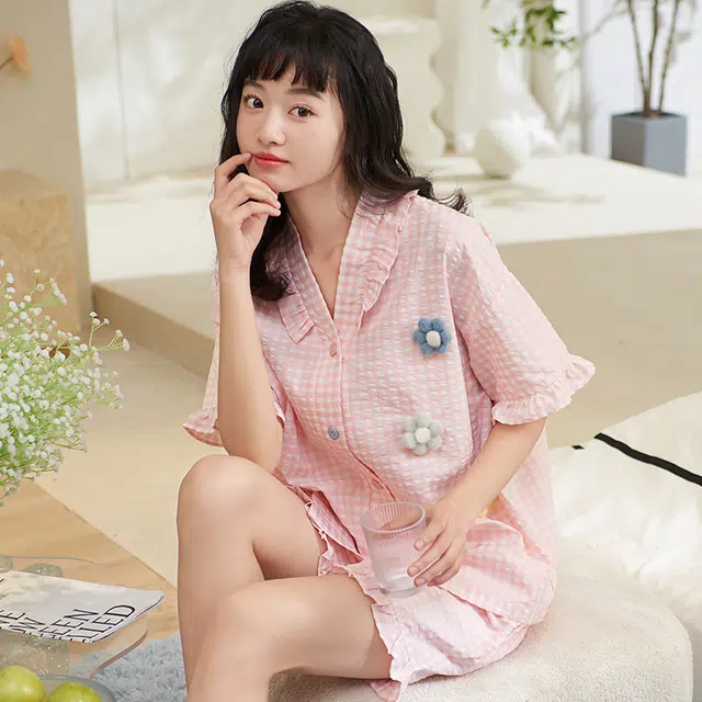 俏薇妮 简约温馨可爱高级感短袖短裤家居服休闲宽松舒适凉爽透气可外穿夏季睡衣套装 女款 粉红色