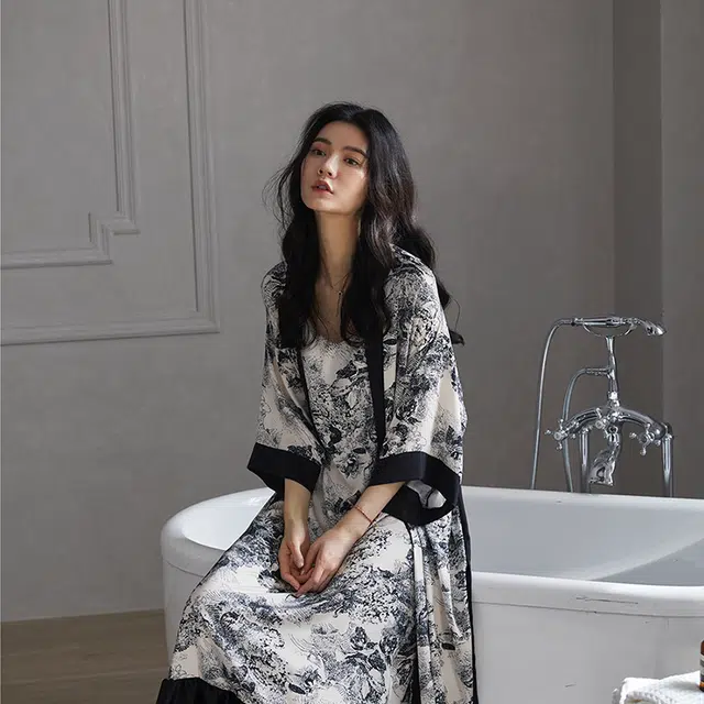 俏薇妮 新中式水墨画家居服凉感冰丝吊带长袖高级感宽松两件套睡裙可外穿睡衣套装 女款