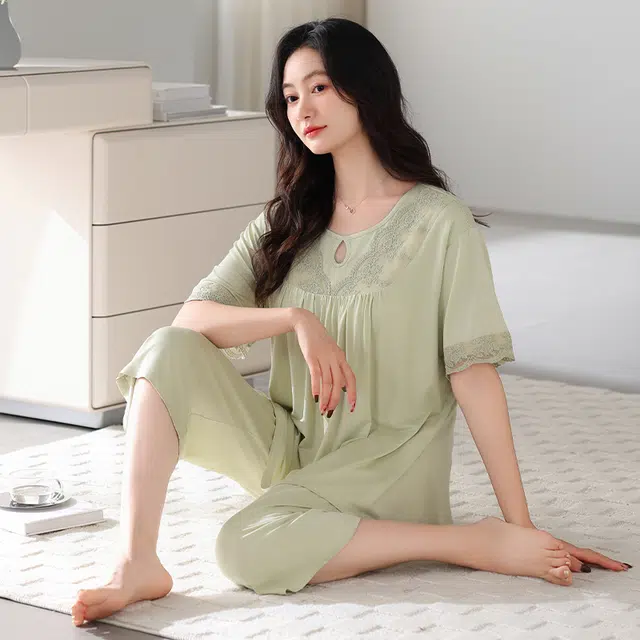 俏薇妮 简约柔软纯色凉感时尚可爱舒适透气休闲宽松可外穿睡衣套装 女款