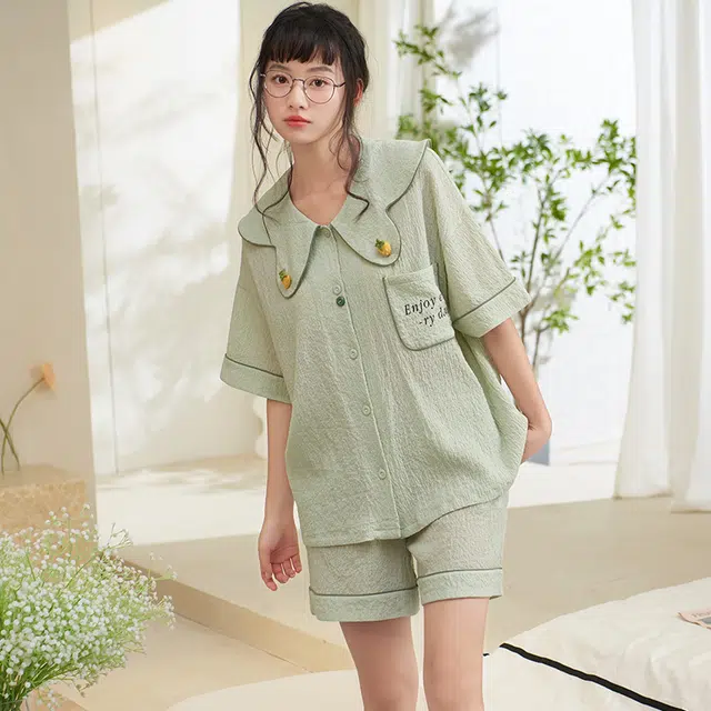 俏薇妮 简约温馨优雅大气高级感短袖短裤家居服休闲宽松舒适凉爽透气可外穿夏季睡衣套装 女款 浅绿色